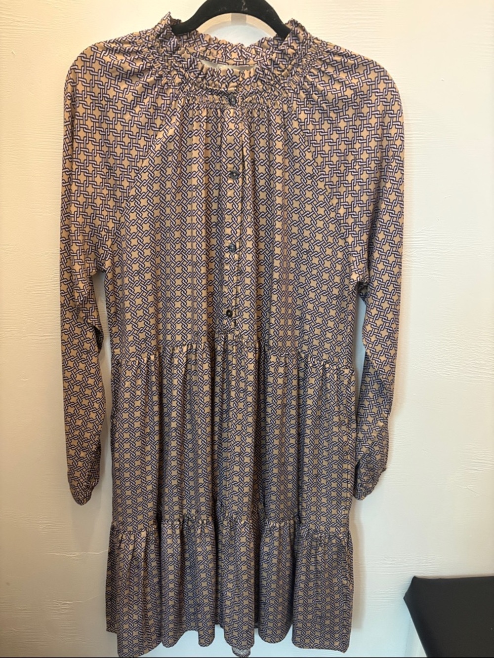 Barbour-Women's Geo Print Long Sleeve Tiered Dress - Blue & Cream